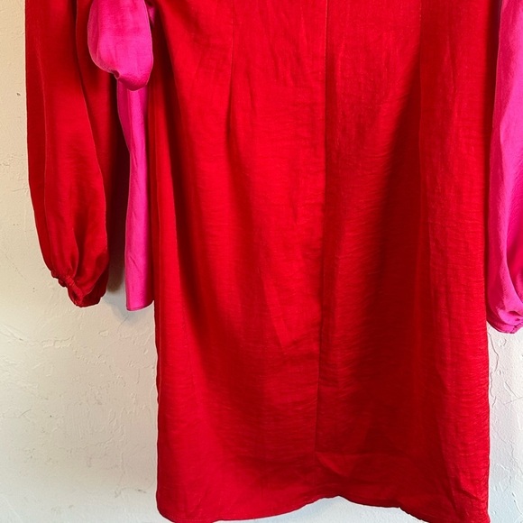 NWT Dress Day Red and Pink Satin V Neck Bishop Sleeve Wrap Dress Sz S - Picture 2 of 12